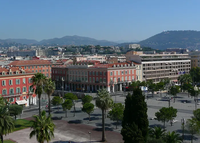Hotell 1er 4*